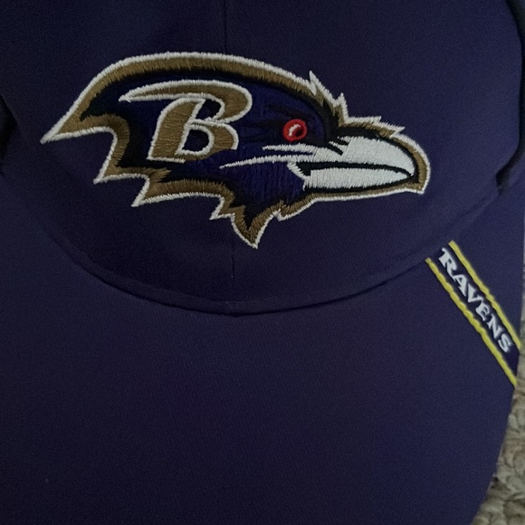 Official Baltimore Ravens Hat - Picture 2 of 3